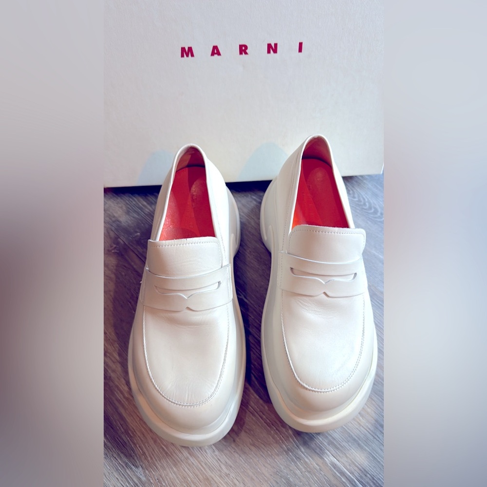 MARNI white moccasin loafers size 40